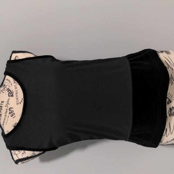 Vintage Black Gloria Vanderbilt top - Picture 1 of 8